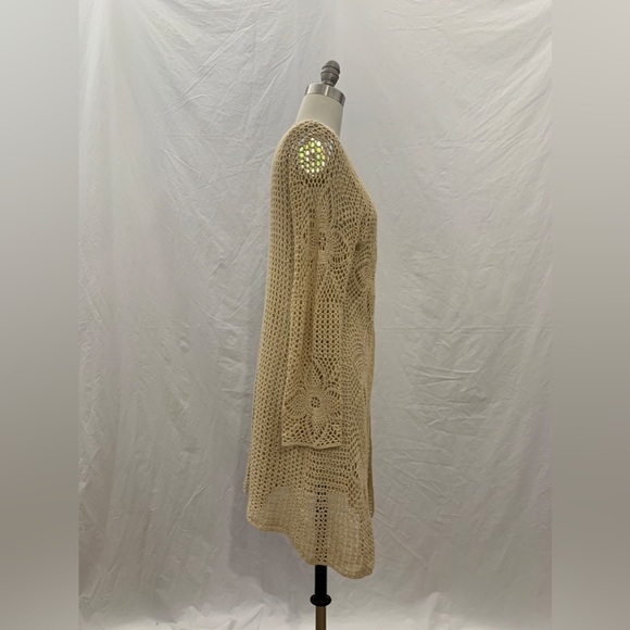 VINTAGE 70’s light tan crochet midi cardigan / boho coverup /open knit sweater - Picture 4 of 6
